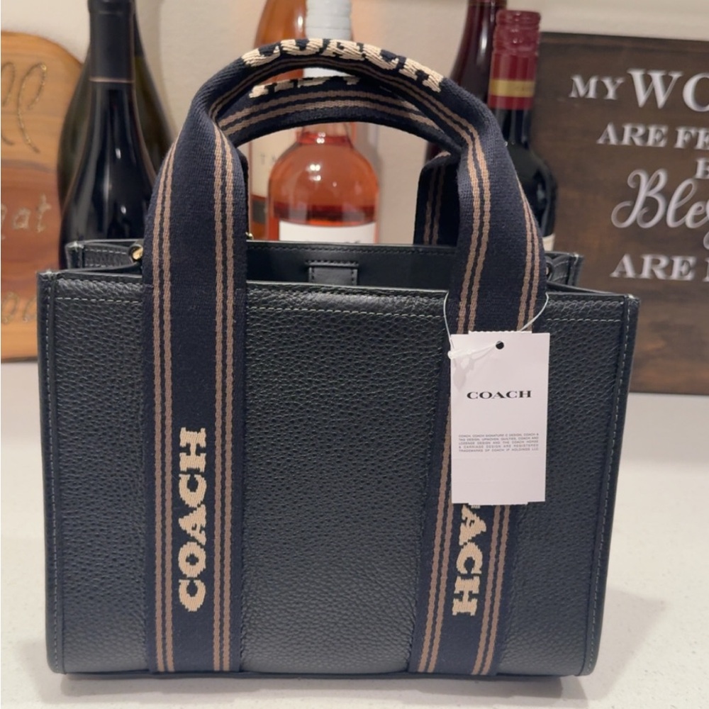 SOLD‼️‼️ Smith Tote 24 in Refined pebble leather - Picture 5 of 9